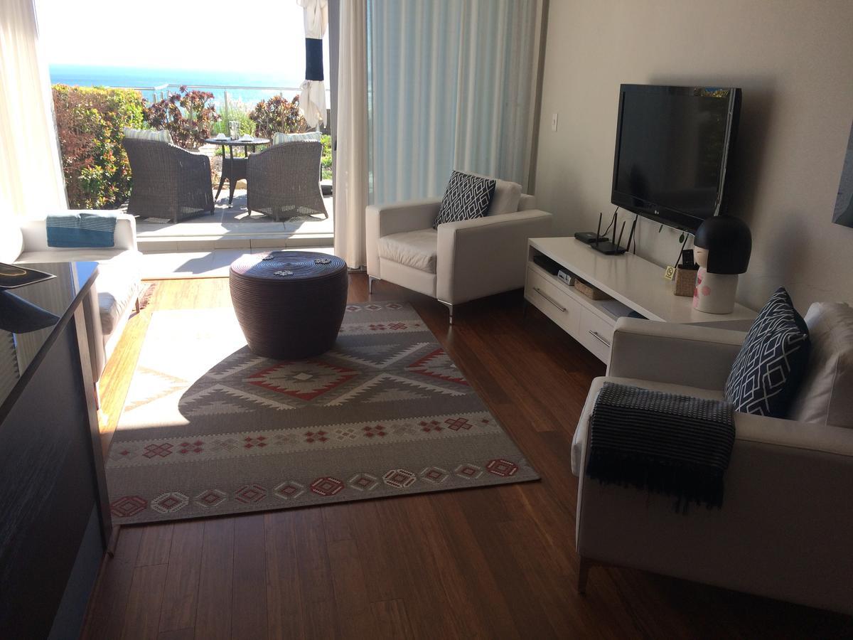 The Crystal 107 Apartment